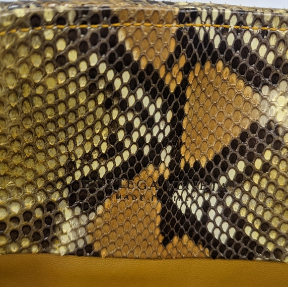 BOTTEGA VENETA Python Tote Velvet Stripes - Picture 9 of 16